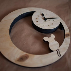 BAOBAB: настенные часы из дерева Eco Mouse