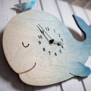 BAOBAB: wall clock made of wood Keith